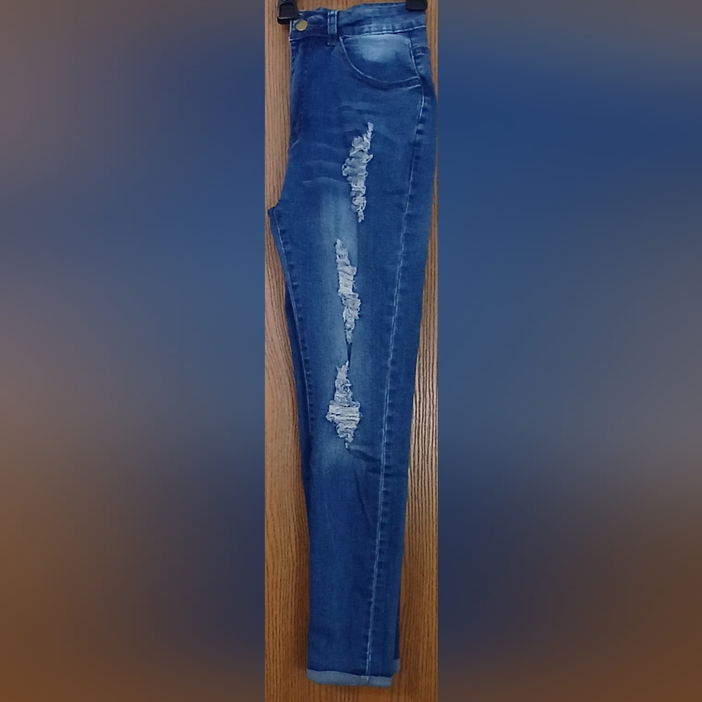8-017 Distressed Ripped Jeans size S